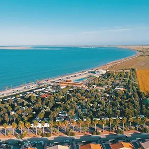 camping-ampolla-playa.catalonia-hotels.com/